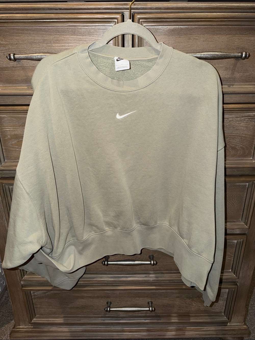 Nike Women's Sage Green Scoop Crew Sweatshirt